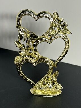 Vintage Torino Heart Butterfly Floral Vanity Pierced Earring Holder